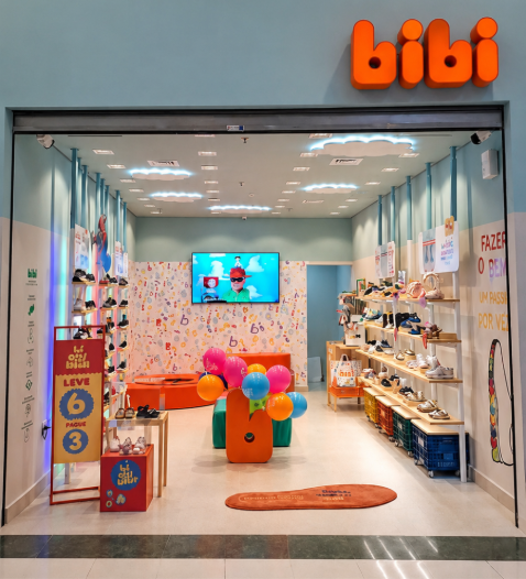 Fotografia da fachada da loja da Calçados Bibi no Polo Shopping em Indaiatuba